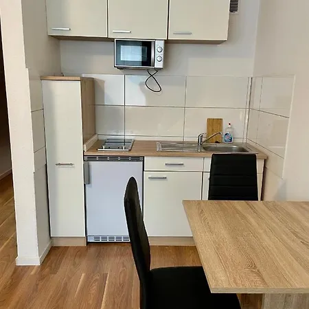 Duisburg-3-bett Monteurwohnung/ferienwohnung 公寓